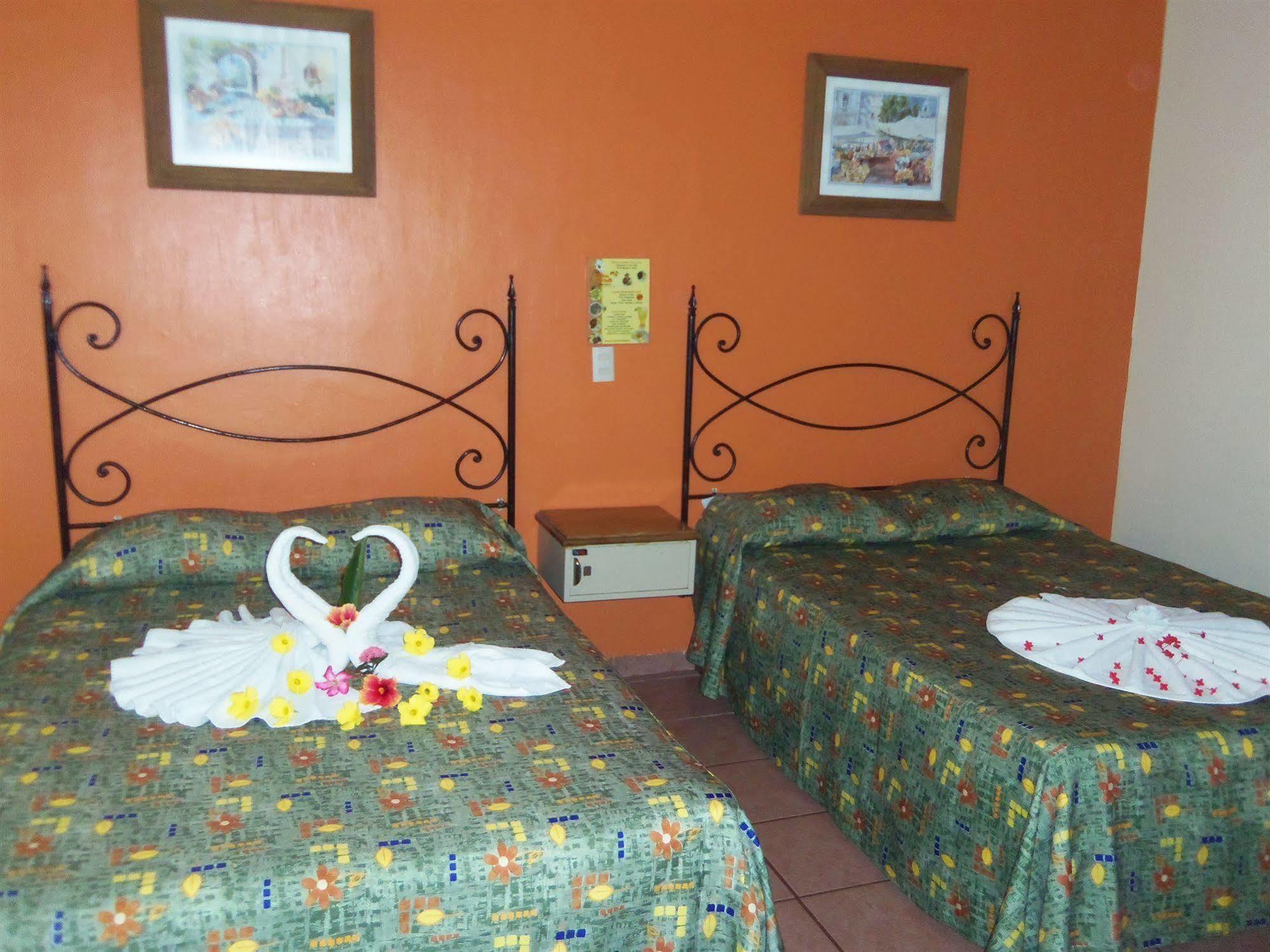 Casa Margarita Hotel Rincon de Guayabitos Ngoại thất bức ảnh